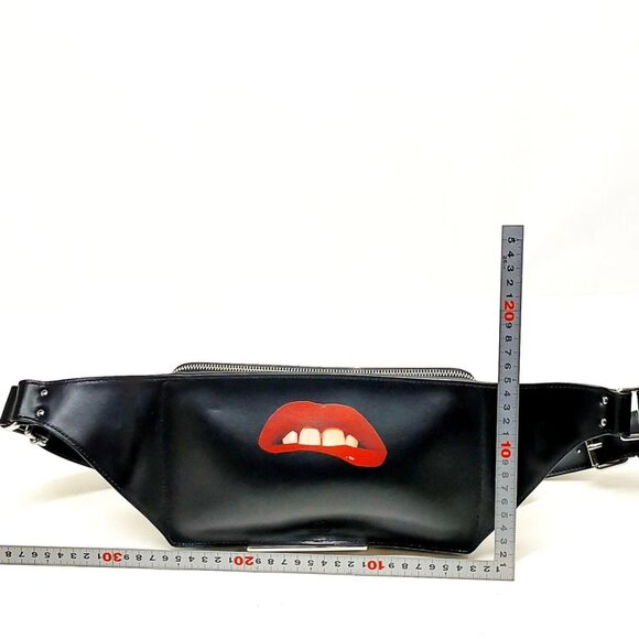 Valentino Garavani Waist Pouch Black PVC 450-060225 - Picture 2 of 13